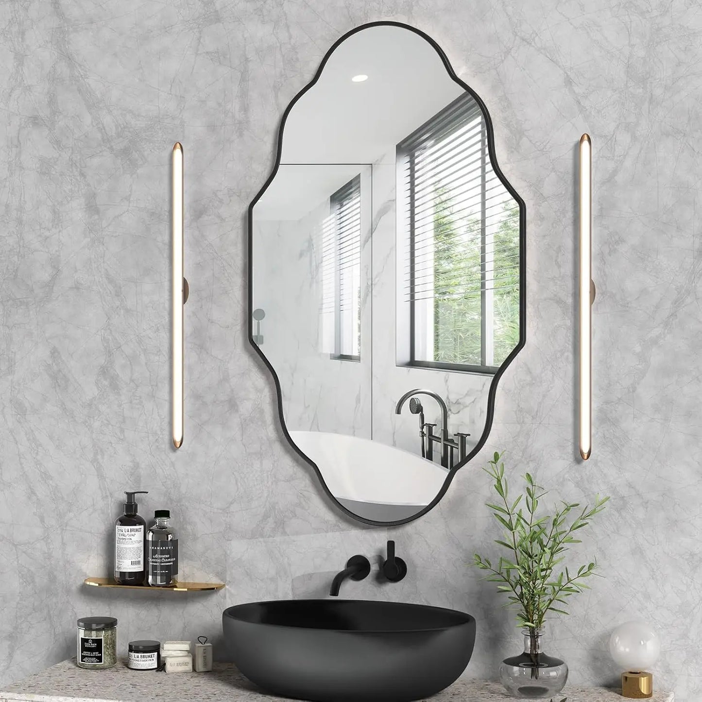 Miroir mural irrégulier doré – 116 x 66 cm