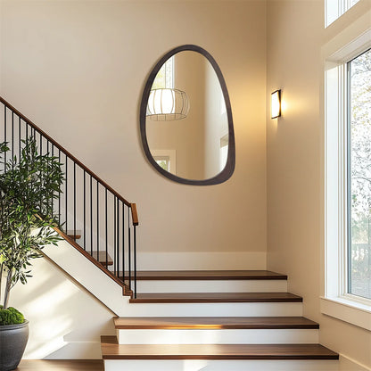 Miroir mural asymétrique en bois  – Design italien