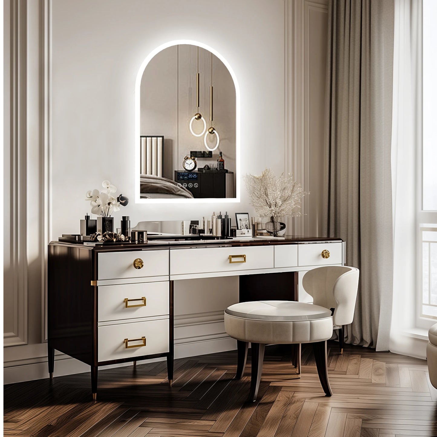 Miroir LED de salle de bain arqué avec haut-parleur Bluetooth et affichage intelligent