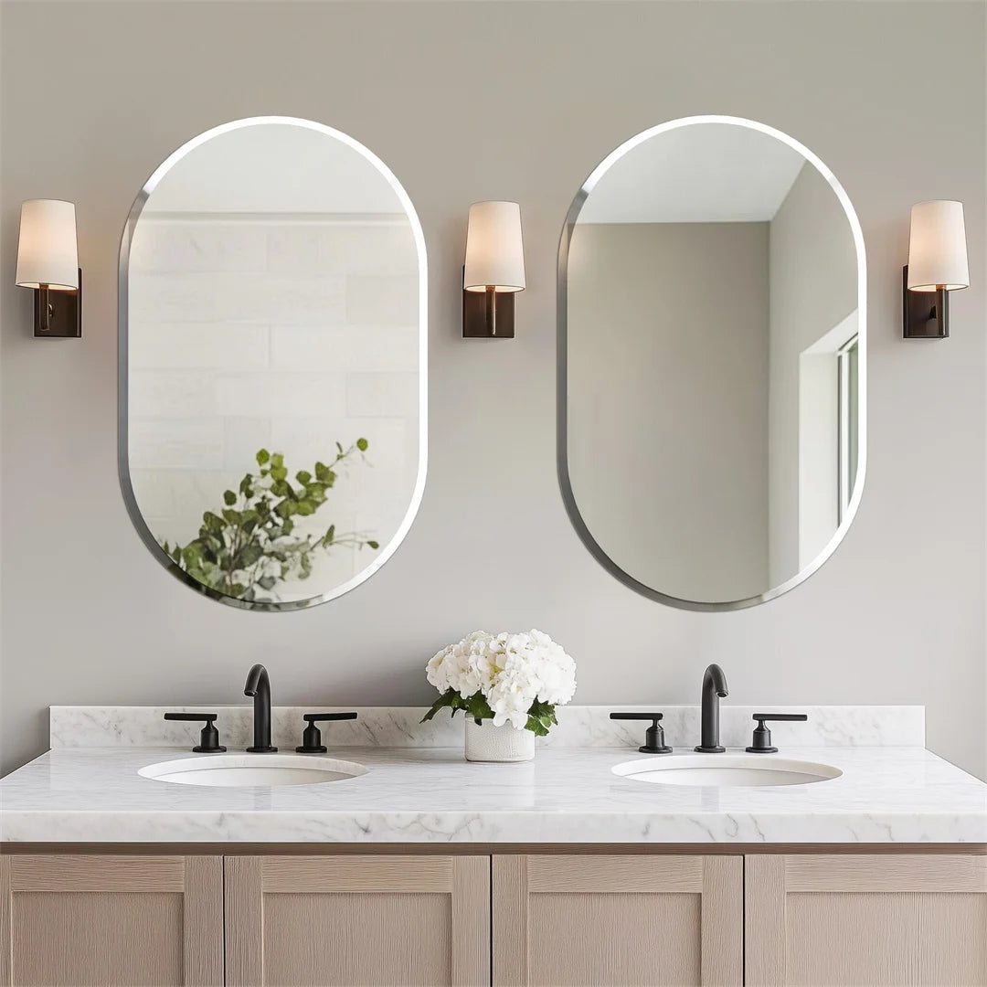 Miroir mural ovale long sans cadre argenté